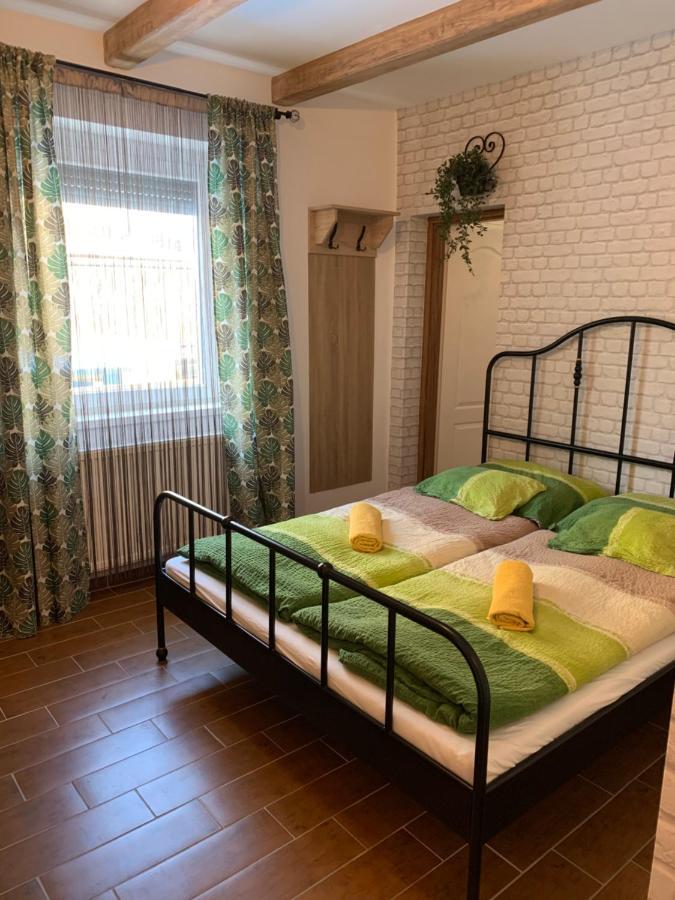 Armada Family Apartment Hajdúszoboszló Eksteriør bilde