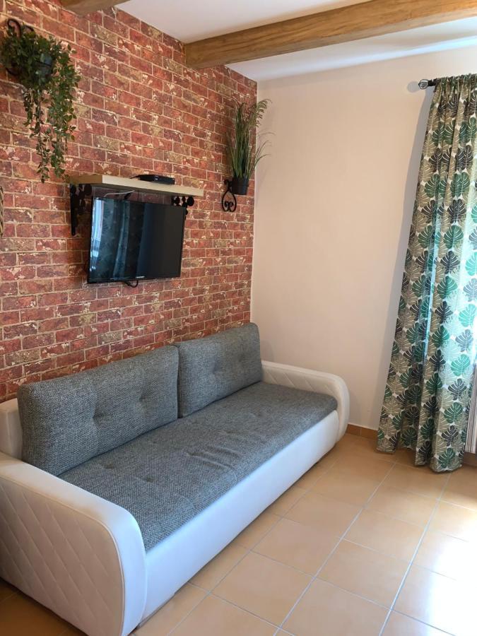 Armada Family Apartment Hajdúszoboszló Eksteriør bilde