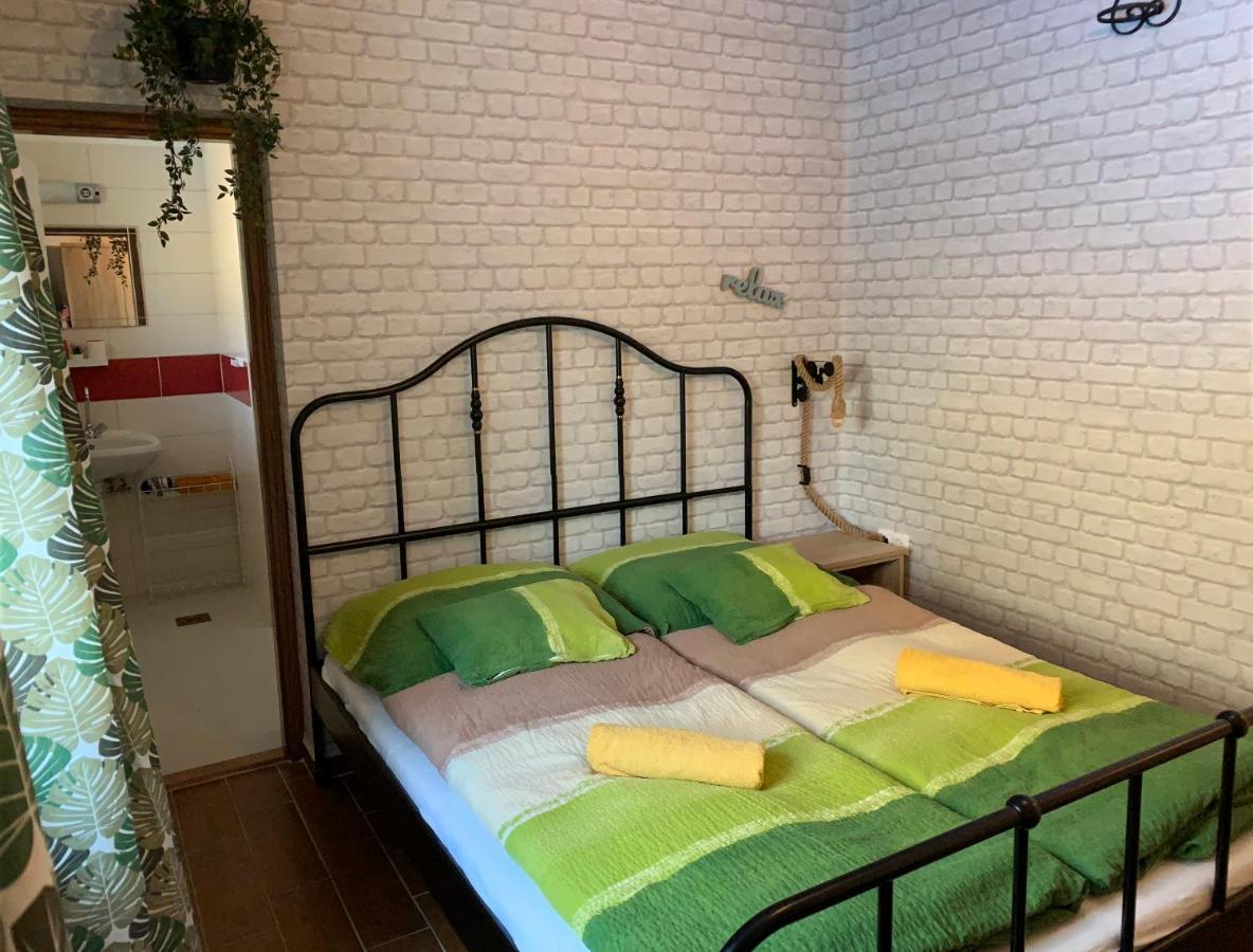 Armada Family Apartment Hajdúszoboszló Eksteriør bilde