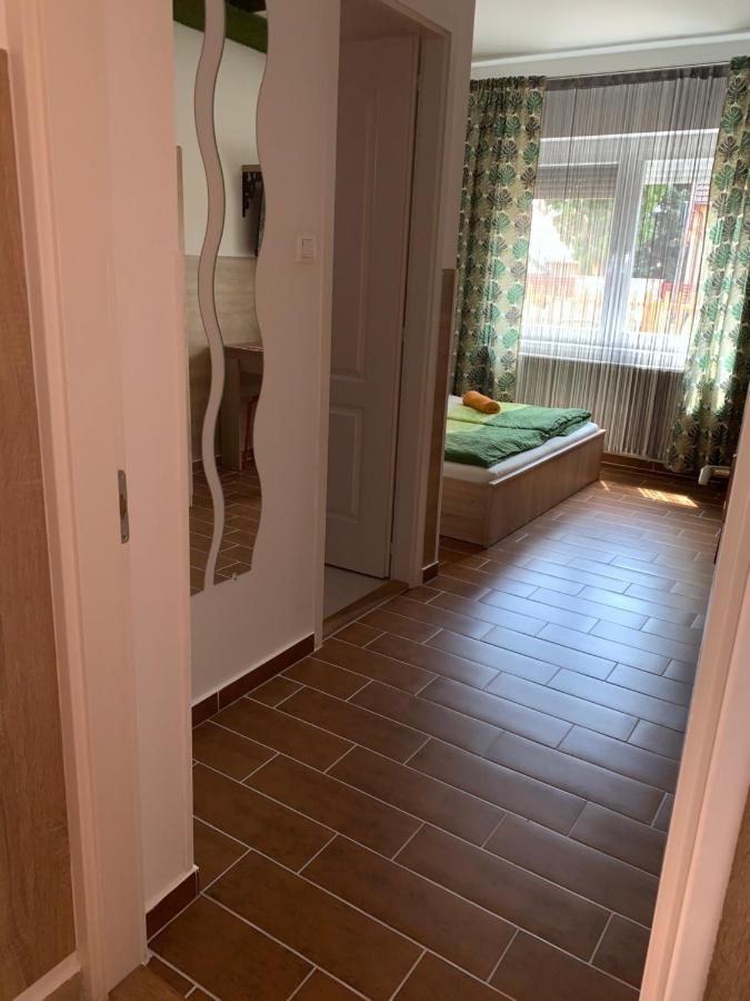 Armada Family Apartment Hajdúszoboszló Eksteriør bilde