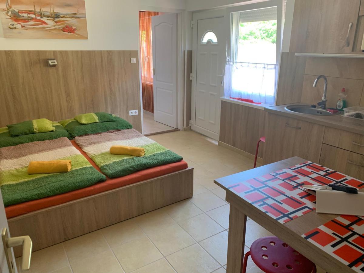 Armada Family Apartment Hajdúszoboszló Eksteriør bilde