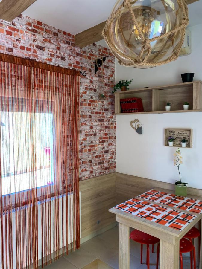 Armada Family Apartment Hajdúszoboszló Eksteriør bilde